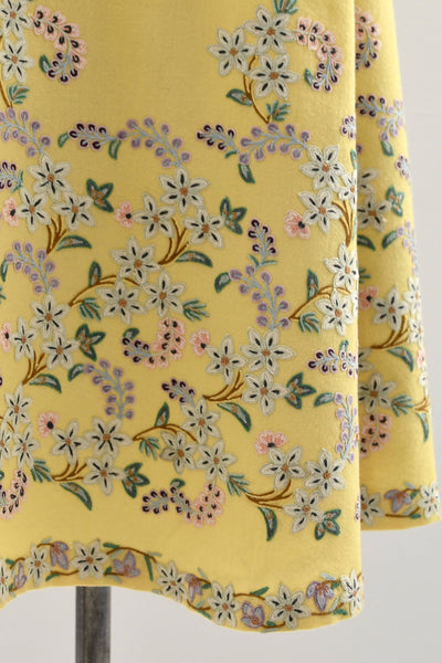 1930s Crewel Embroidered Robe