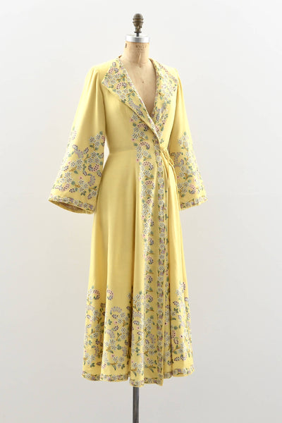 1930s Crewel Embroidered Robe