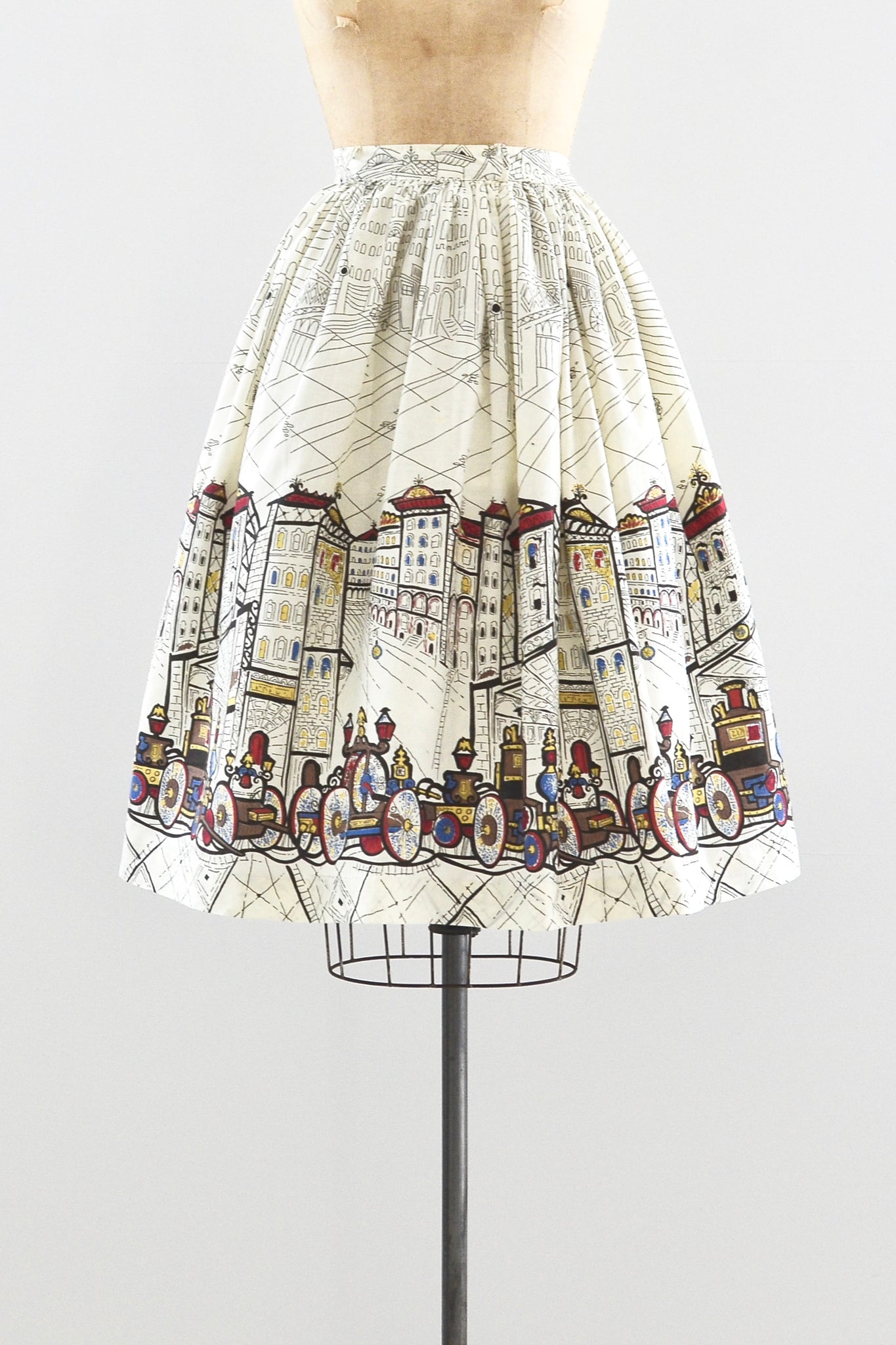 Border Print Skirt