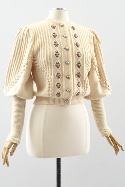 Trachten Sweater