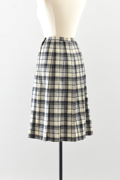 Plaid Skirt / M