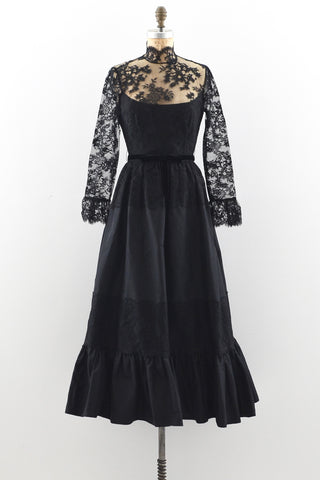 Oscar de la Renta Illusion Dress