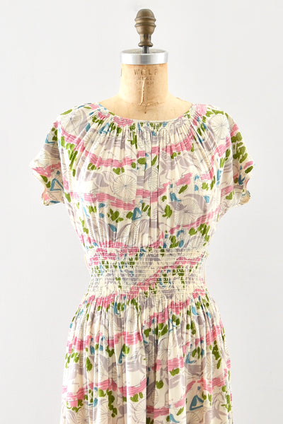 1940s Novelty Print Smocked Dress