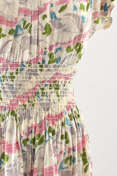 1940s Novelty Print Smocked Dress
