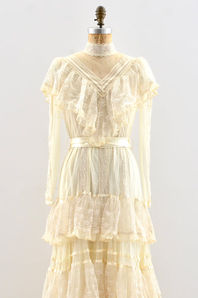 Ethereal Lace Dress / S