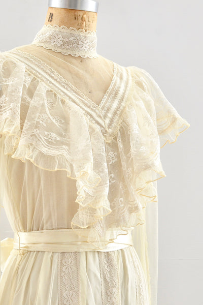 Ethereal Lace Dress / S