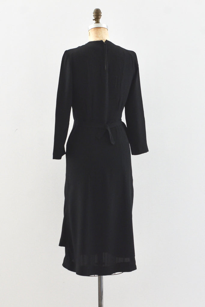 1940 black dress Vintage 1940s Black Sequined Evening Dress