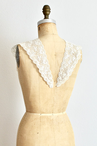 White Lace Collar - Pickled Vintage