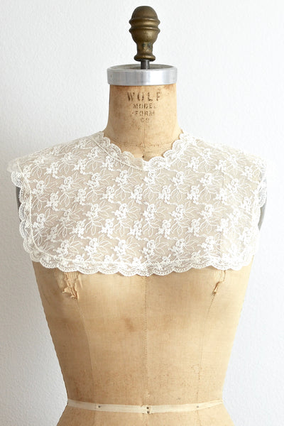 White Lace Collar - Pickled Vintage